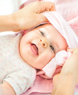 Bebeğinizi Giydirirken Dikkat Etmeniz Gerekenler