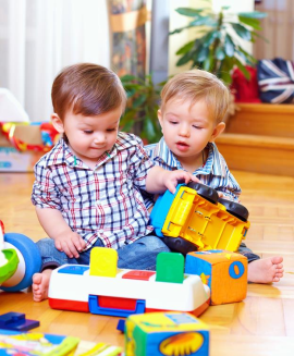 Kardeşlerin Eğlenirken Öğreneceği Harika Oyunlar 