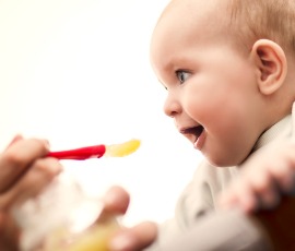9 Aylık Bebek Beslenmesi Nasıl Olmalı?